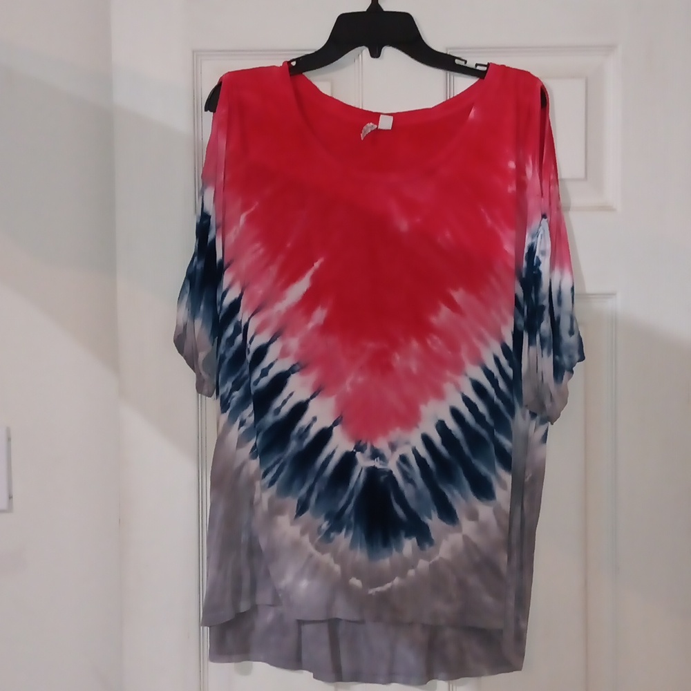 Live well active women's tie dye pullover shirt open shoulders size 18/20